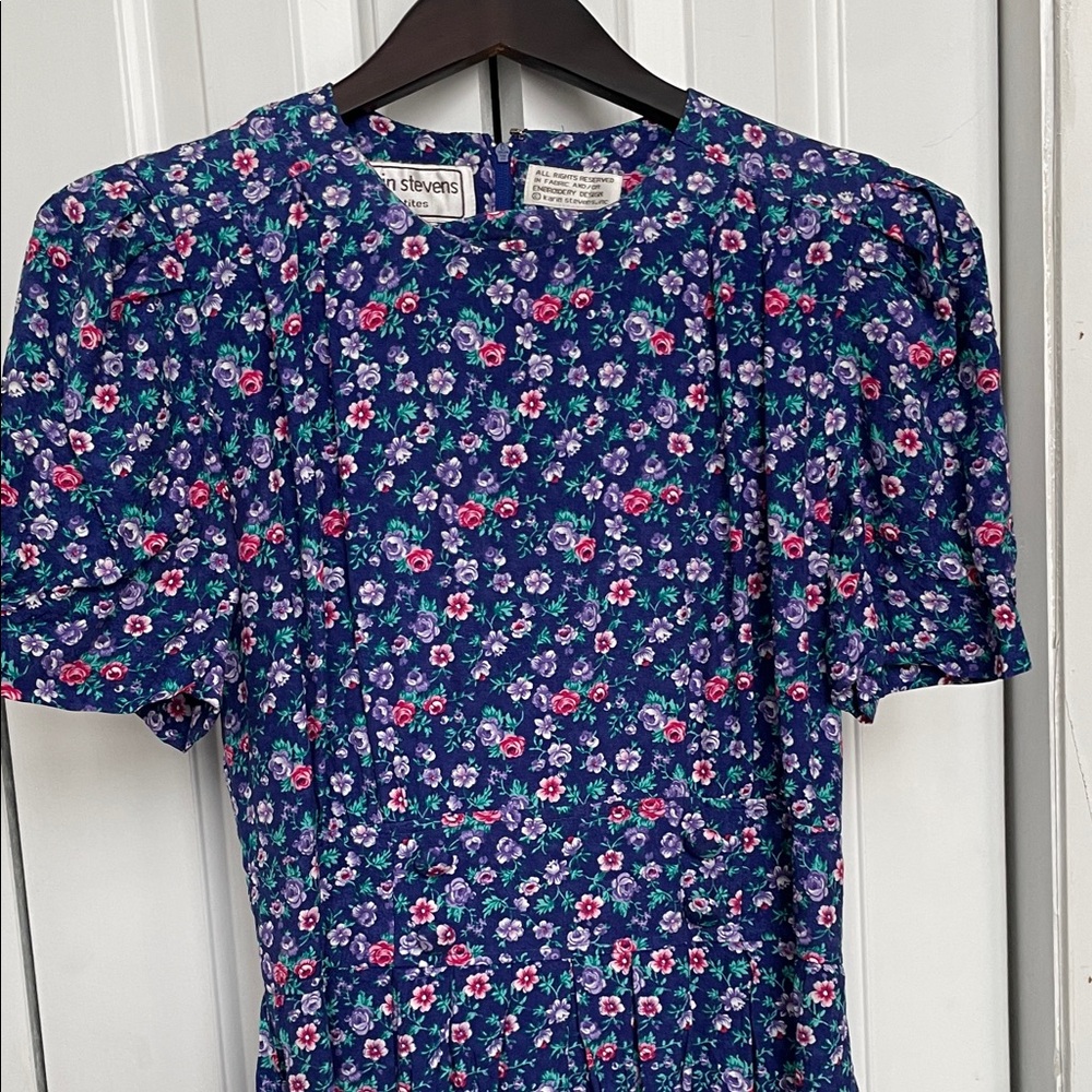 Vintage Fit and Flare Floral Dress